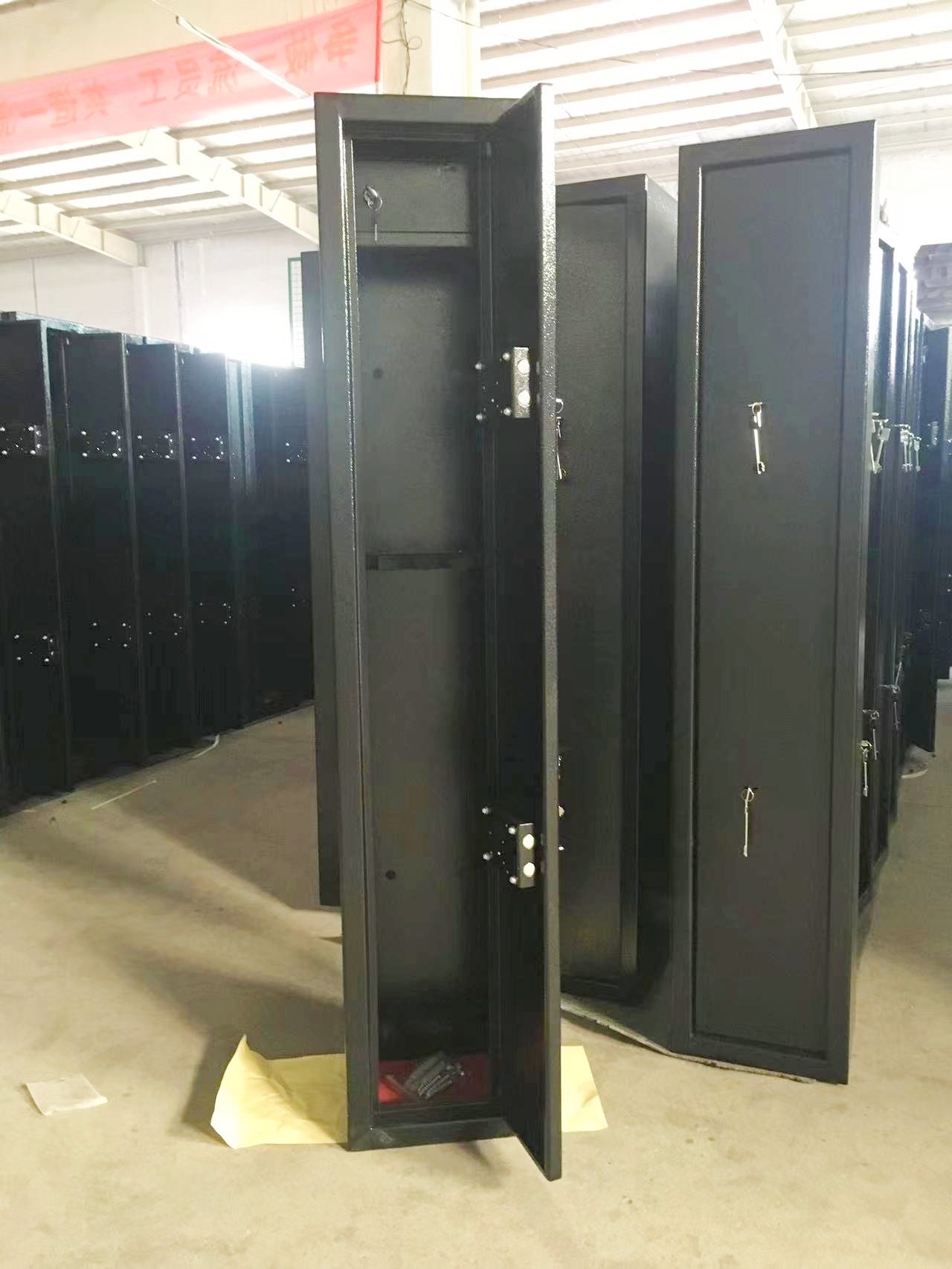 4 Gun Safe,4 Gun Cabinet ,with Ammo Box