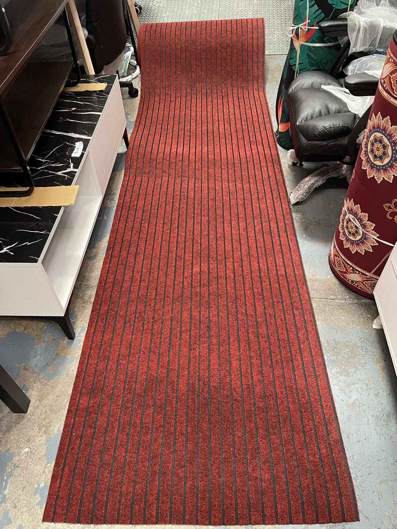 Brand new printed hallway runner / rug $15/meter