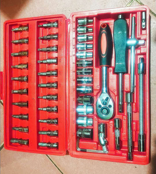 46pcs Ratchet Metric Socket Wrench Set